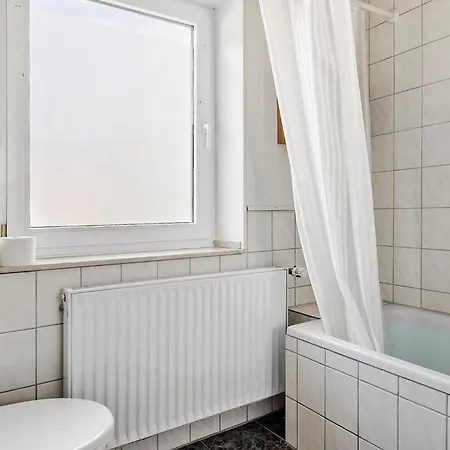 Stunning In Samso With Wifi Casa de Férias Brundby